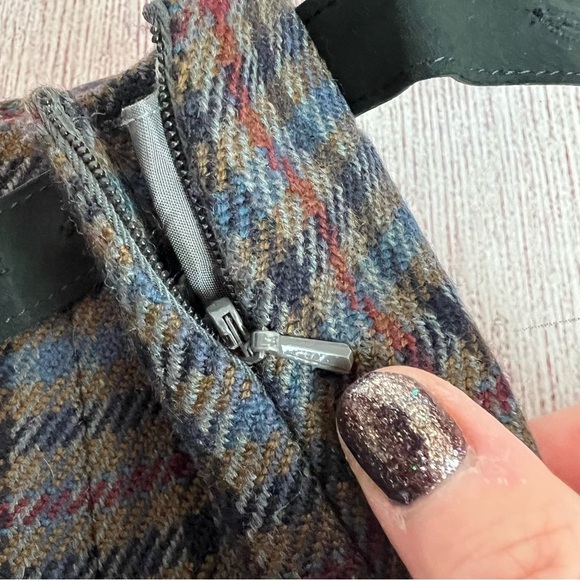 DAKS London Wool Vintage Skirt Small - Picture 5 of 7